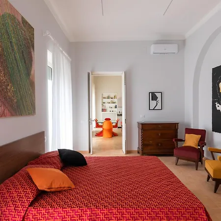 Casa Ambra Luxe Art Apartment *